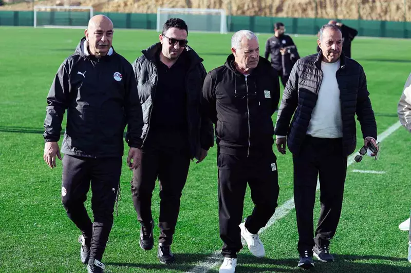 أبوريدة في معسكر منتخب مصر